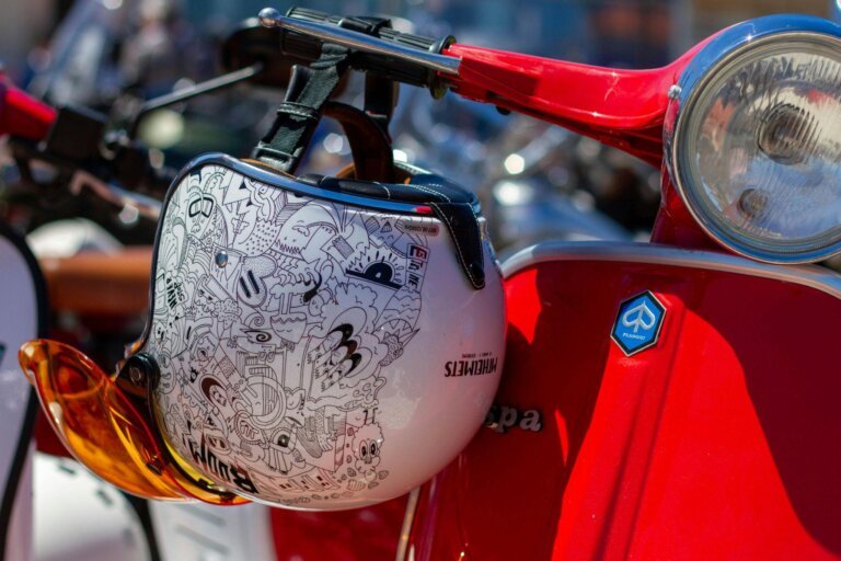 Piaggio MP3 530 : Quand l’innovation rencontre le confort