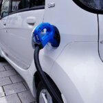Les Meilleurs Accessoires pour Véhicules Électriques : Optimisez Votre Expérience